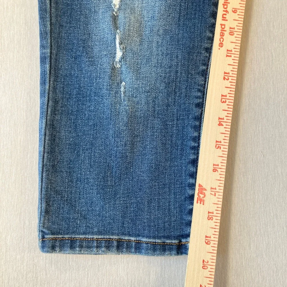 Judy Blue Women 14W Capri Fit Jeans Distressed Medium Wash 20